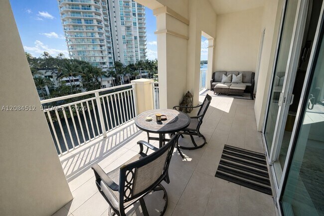 Building Photo - 250 Sunny Isles Blvd