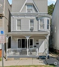 Building Photo - 1918 State St