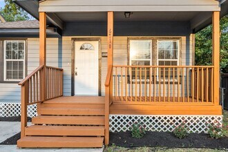 Building Photo - 6710 Mcwilliams Dr