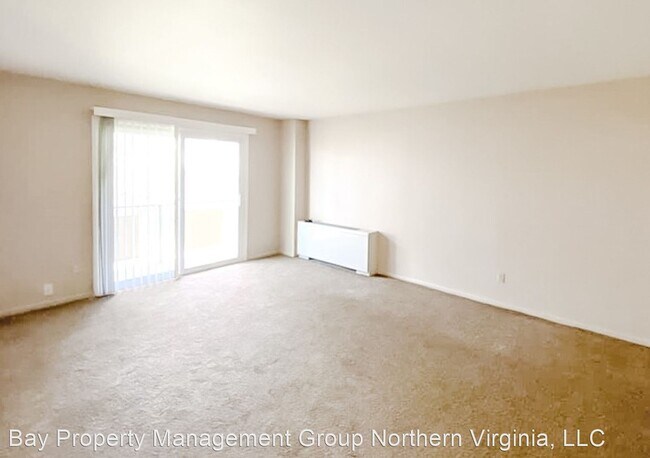 Building Photo - 2 br, 1 bath House - 4254 Buckman Rd Unit 4