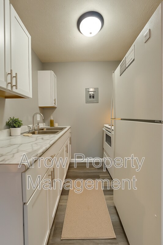 Building Photo - 1730 G St