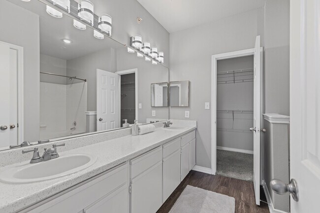 Foto del edificio - Settler's Gate