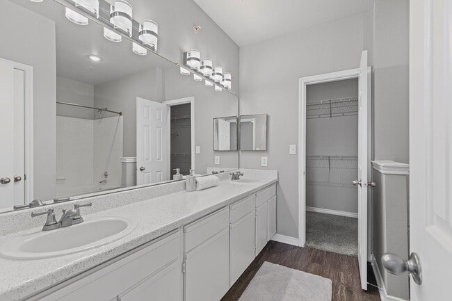 Settler's Gate apartments — community photo - Settler's Gate