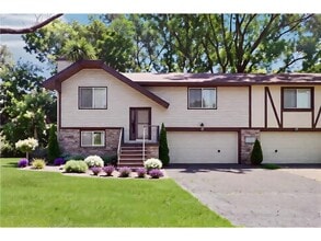 Building Photo - 2509 Cedar Hills Dr