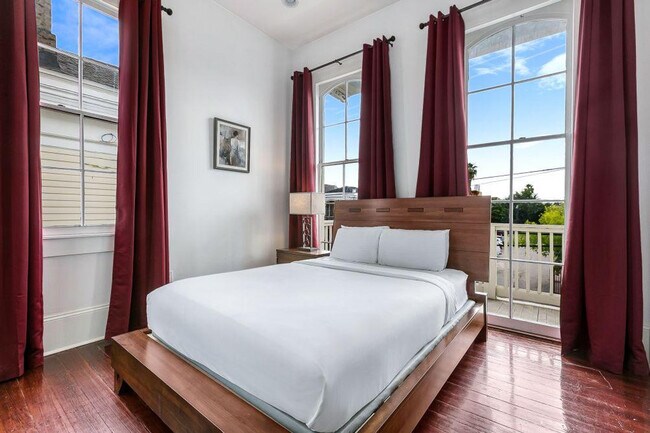Foto del edificio - 1523 Carondelet St