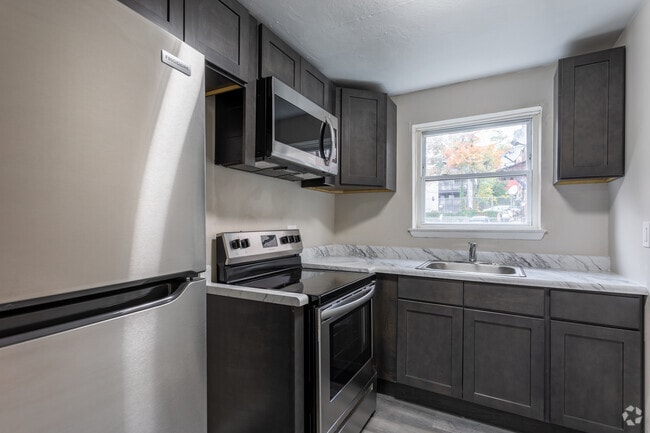 Interior Photo - Sisson Flats
