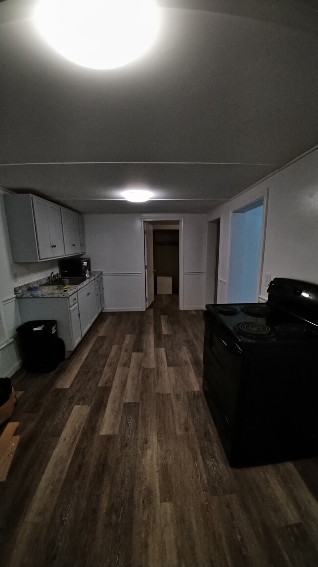 Building Photo - 8 Spofford St