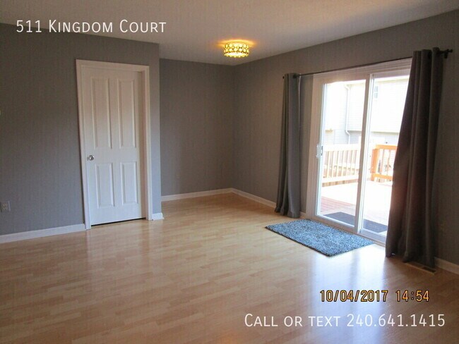 Foto del edificio - 511 Kingdom Ct