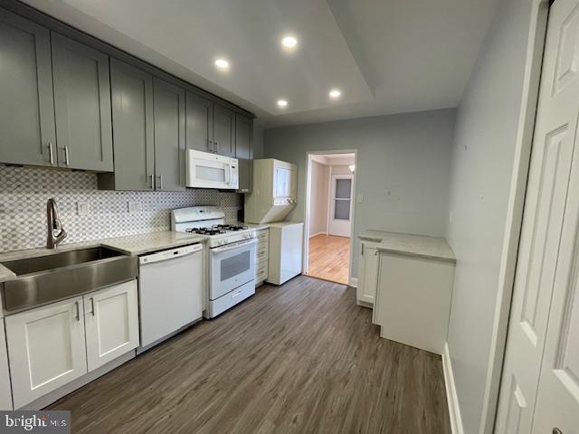 Foto del edificio - 3705 S George Mason Dr