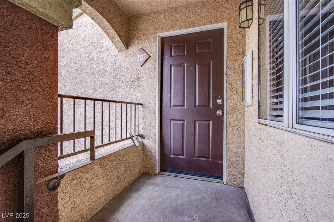Primary Photo - 7885 W Flamingo Rd