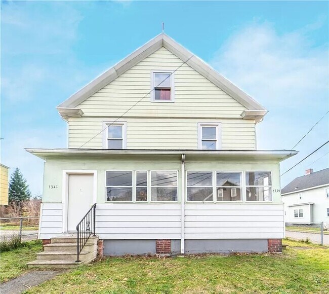 Foto del edificio - 1339 Clifford Ave