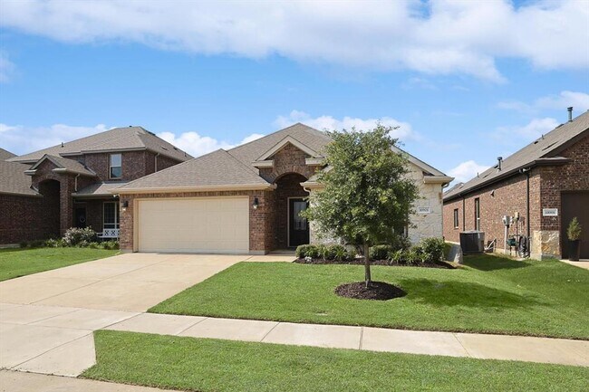 Building Photo - 10921 Aledo Ln