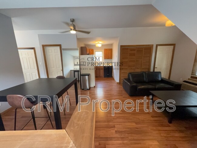 Foto del edificio - 626 E 15th St