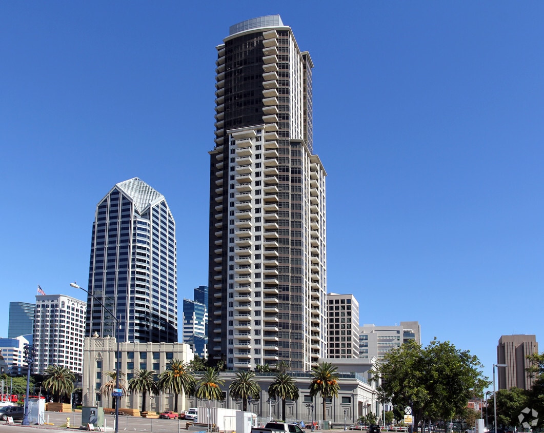 Electra Apartments in San Diego, CA