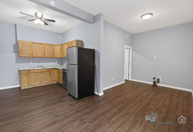 Foto del edificio - 1-Bed/1-Bath Cozy Living in the Heart of Sandy