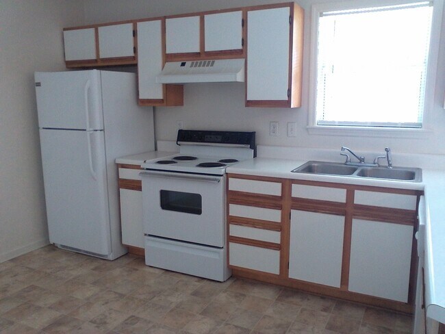 Building Photo - 37 Appaloosa Ct