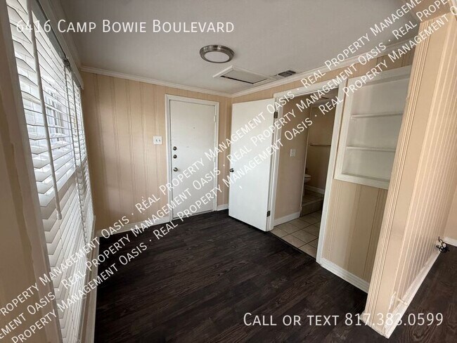 Foto del edificio - 6416 Camp Bowie Blvd