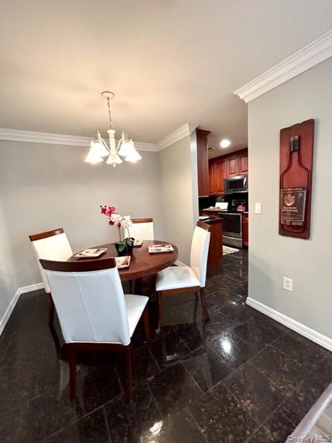 Building Photo - 13 Adams Way