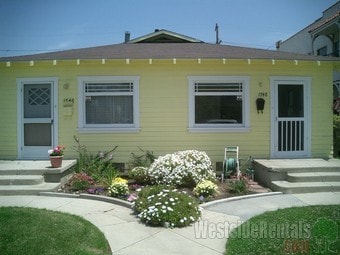 Primary Photo - 1748 Martina Ave
