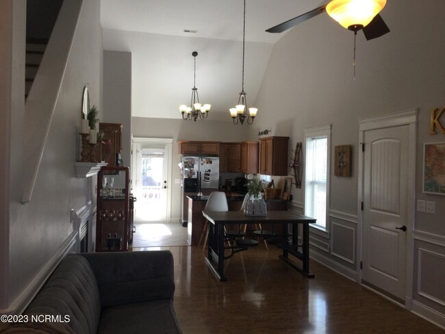 Building Photo - 109 Coree Way