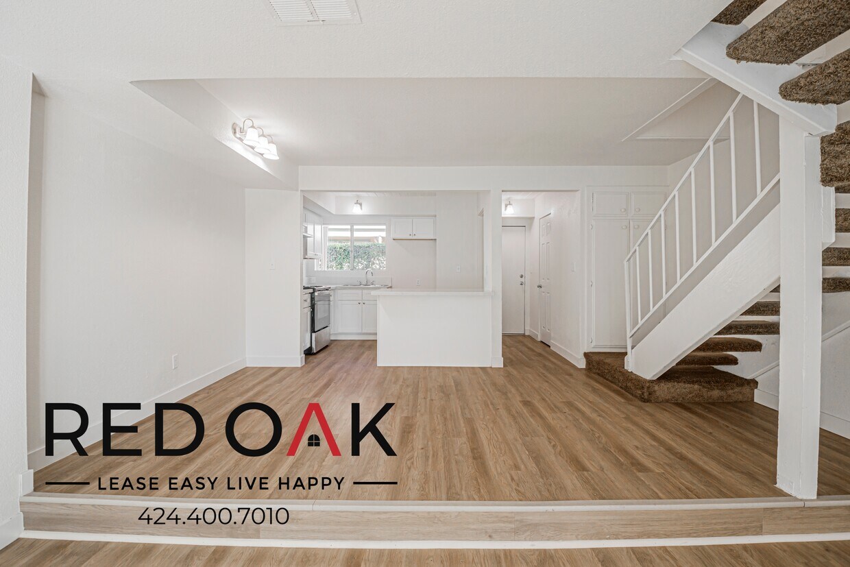 Foto principal - 855 S Citrus Ave