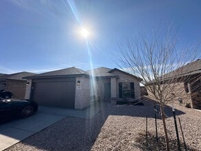 Building Photo - 320 Panhandle Dr