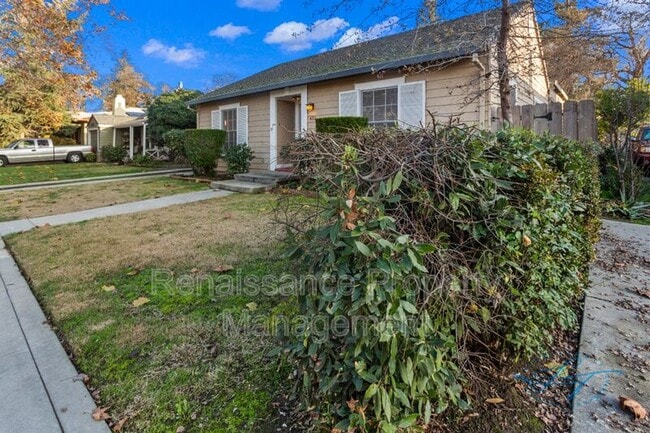 Building Photo - 432 S Central Ave