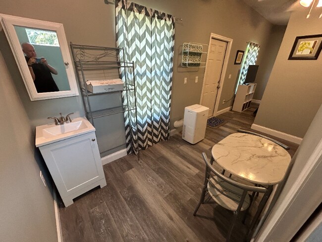 Foto del edificio - 540 Vine St