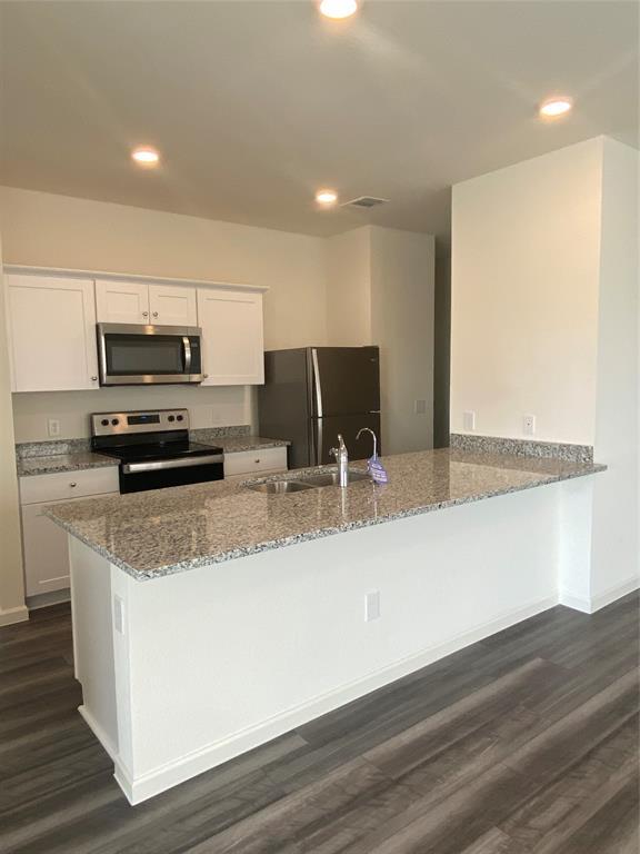 Foto del edificio - 4059 Scarlet Oak Ln