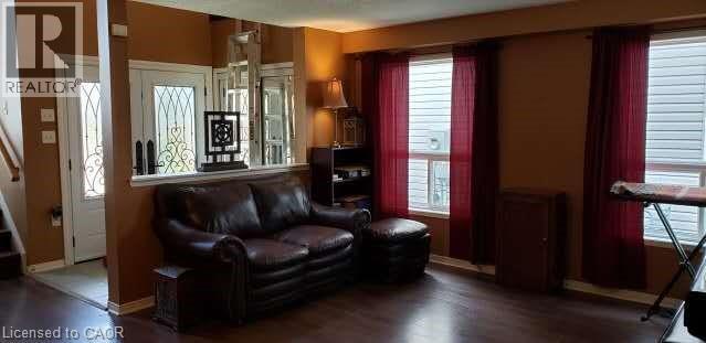 Building Photo - 120 Blackburn Dr