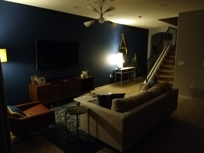 Foto del edificio - 2880 Donnell Dr