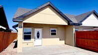 Primary Photo - 1012 N Eva Ave