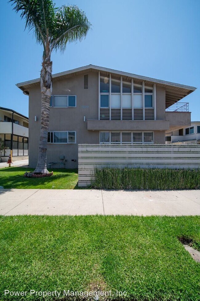 Building Photo - 12012 Lamanda St
