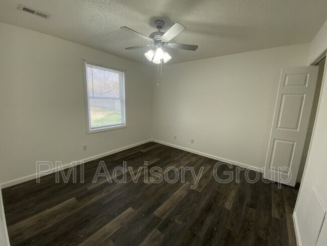 Foto del edificio - 2820 SE Monroe St