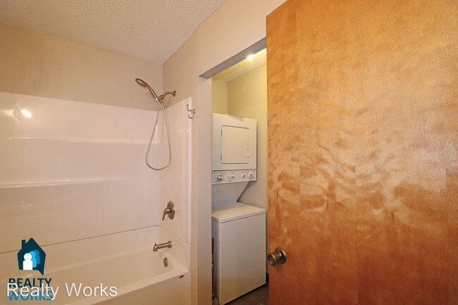 Foto del edificio - 241 N 35th St