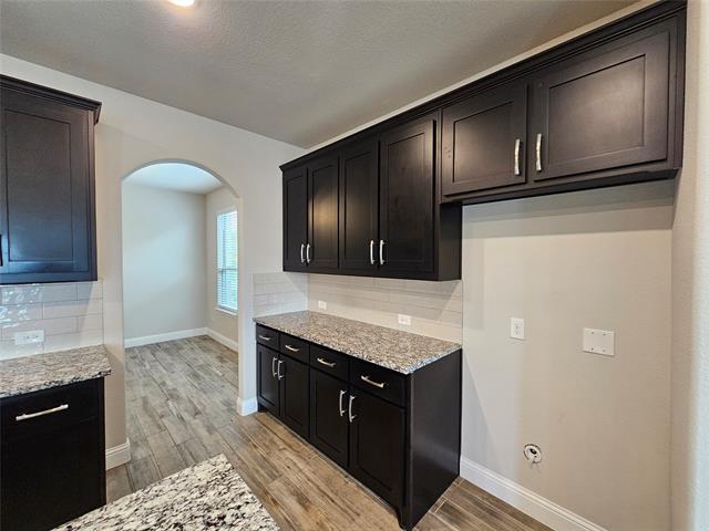 Building Photo - 2313 Cambridge Ave