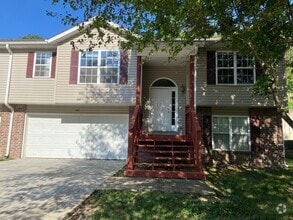 Building Photo - 207 Van Buren Rd