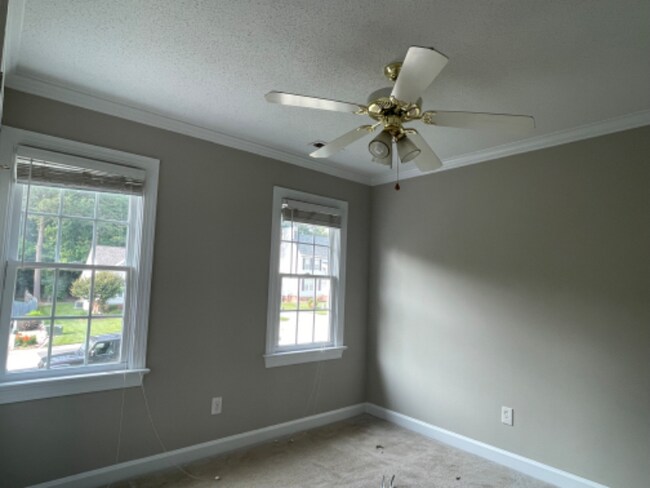 Building Photo - 4120 Cashew Dr