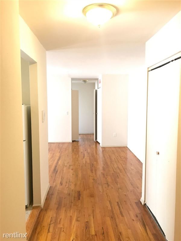 Primary Photo - 1310 Sheridan Ave