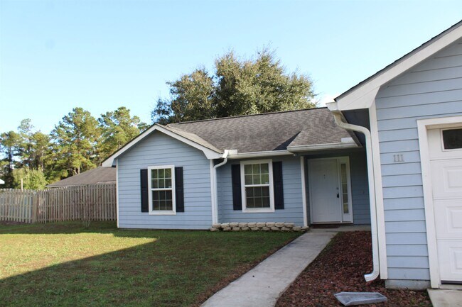 Building Photo - 111 Sugar Maple Way