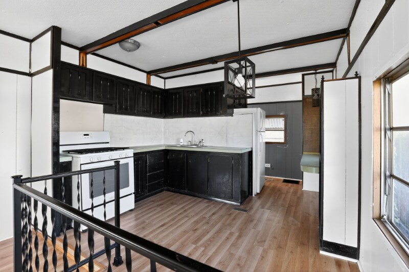 Foto principal - 220 N Illinois Ave