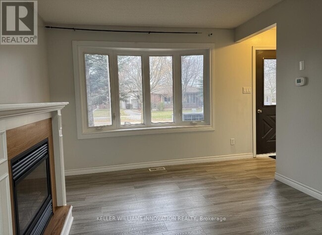 Building Photo - 467 Drummerhill Crescent