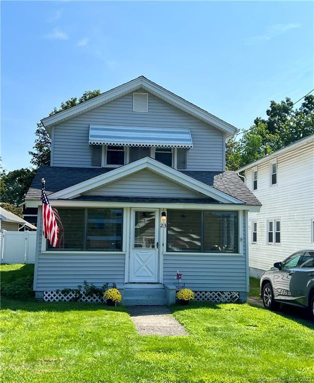 Primary Photo - 23 Warren St