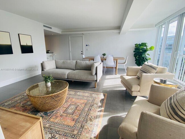 Foto del edificio - 590 Ocean Dr