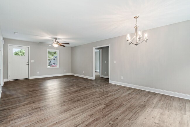 Living Room - 137 Dundee Dr