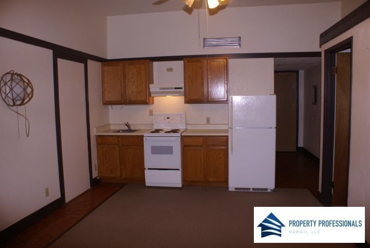 Primary Photo - 400 Hualani St