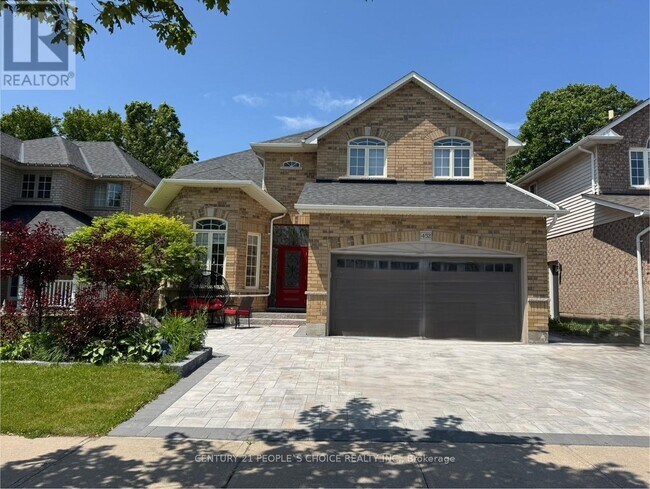 Photo du bâtiment - 452 Britannia Ave E