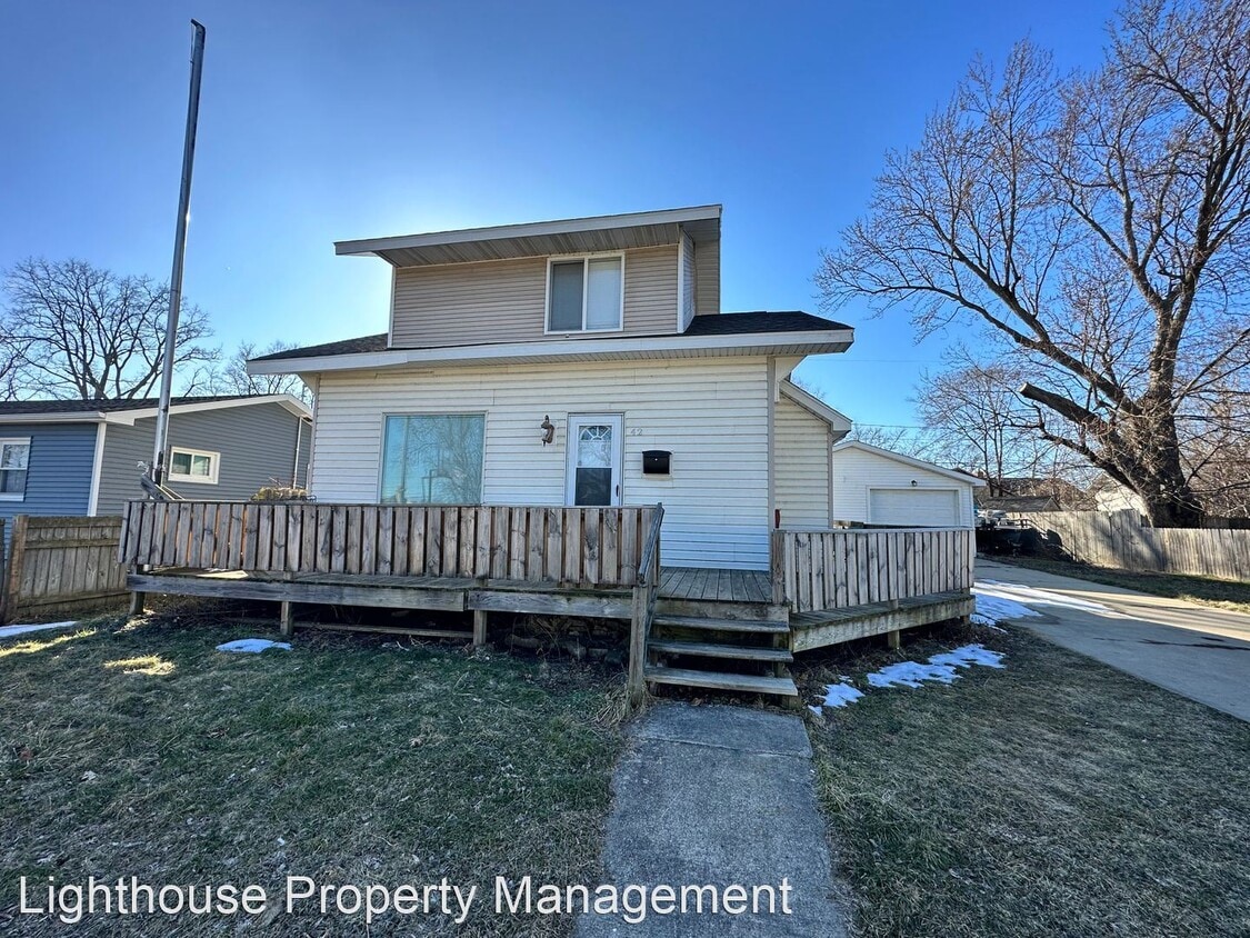 42 Lyndale Ct, Battle Creek, MI 49015 House Rental in Battle Creek