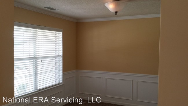 Building Photo - 1505 Evergreen Hollow Ln
