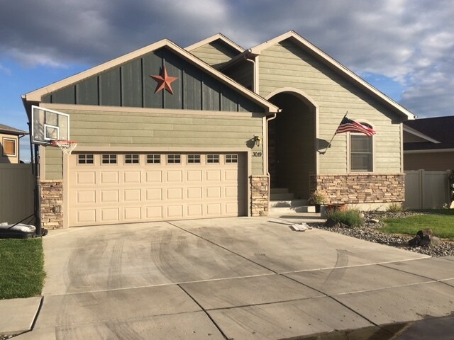 Primary Photo - 3019 E Copper Ridge Loop